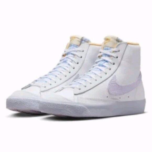 Nike Blazer Mid '77  7 Youth White Oxygen Purple Coconut Milk Easter Gf 112025 - Picture 1 of 10